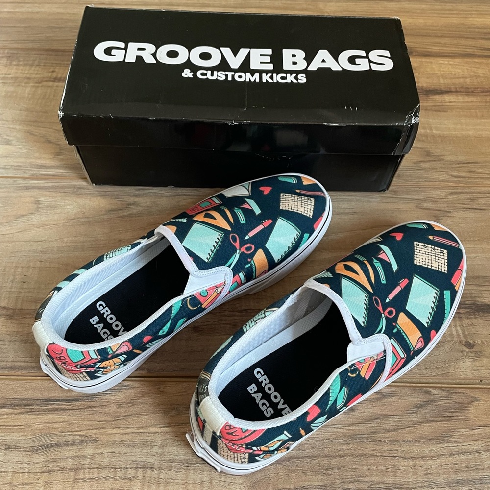 NIB Groove Bags Teacher Shoes